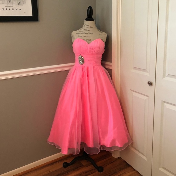 Wow Prom & Pageant Dresses & Skirts - 💖HOT•PINK•STRAPLESS•BALLGOWN💫